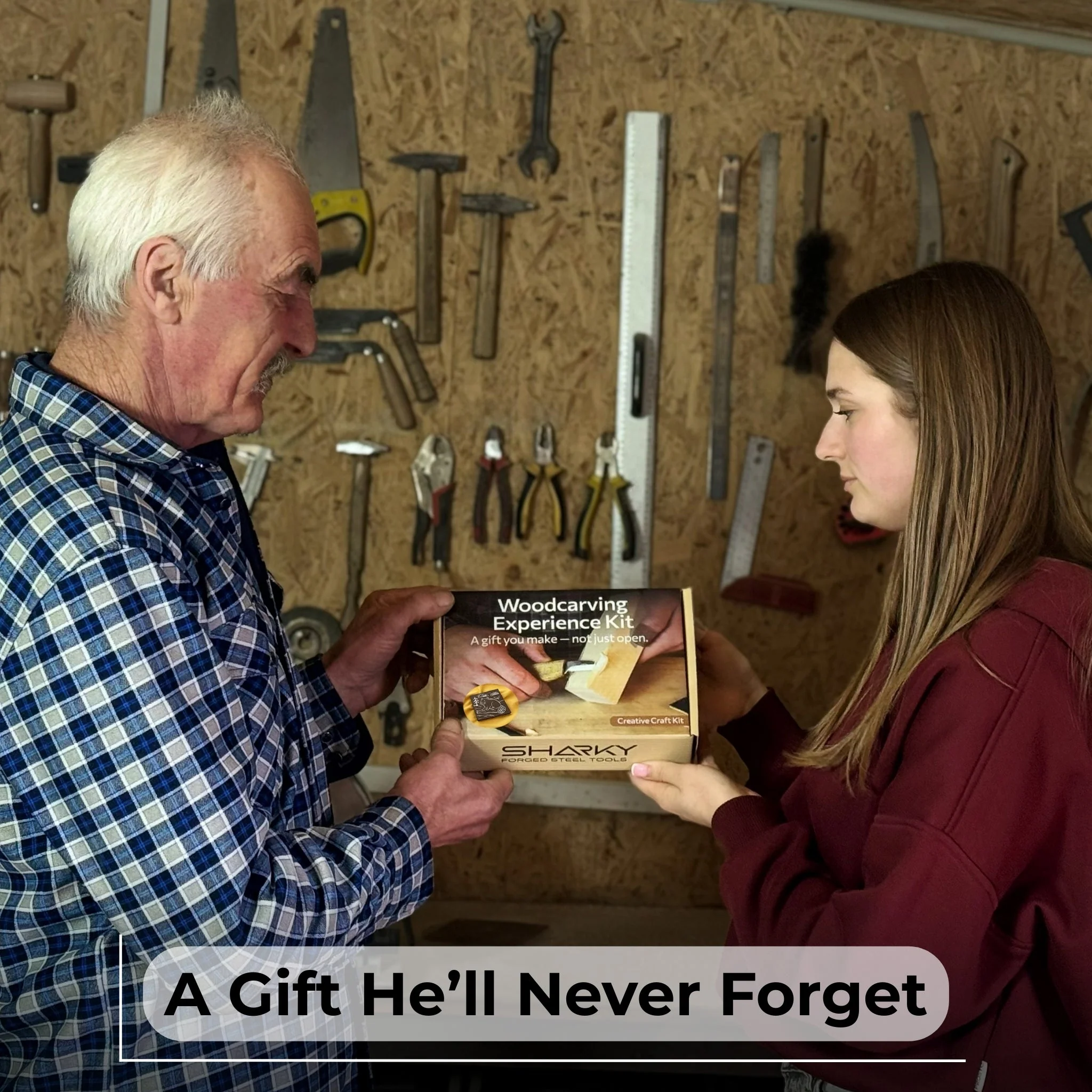 DIY Beaver Carving Kit – Wood Art Set with V-Chisel & Video Guide - Image 11